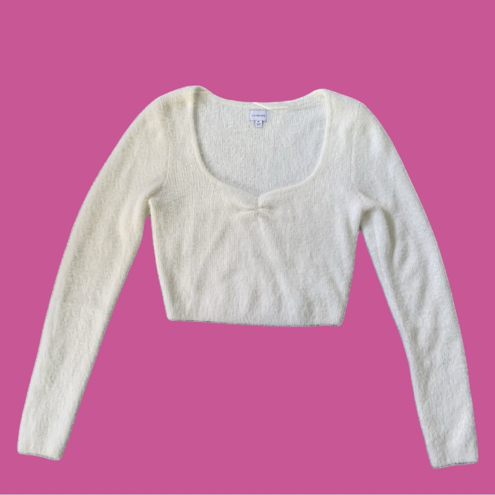 White fuzzy cropped sweater